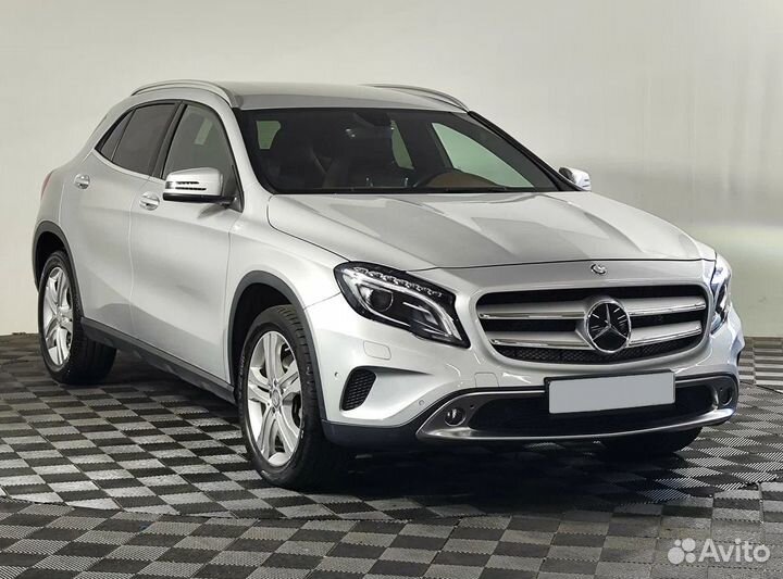 Mercedes-Benz GLA-класс 2.0 AMT, 2015, 117 600 км