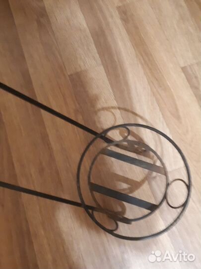 Подставка для цветов