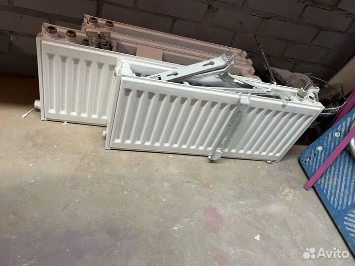 Радиатор отопления 3шт 300