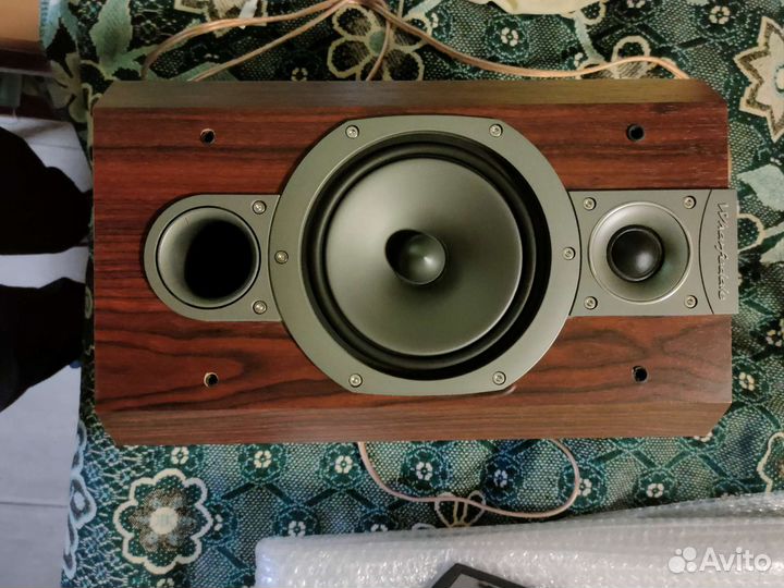 Wharfedale vardus vr 100