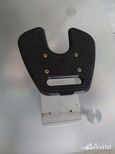 Подставка для ребенка на самокат