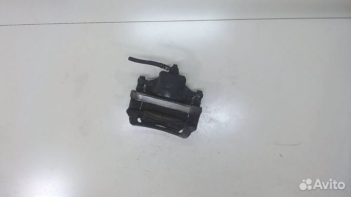 Суппорт Chevrolet Malibu, 2018