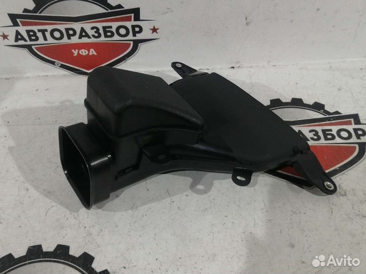 Воздухозаборник передний toyota camry 50 2GR 3,5