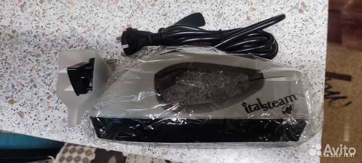 Утюг отпариватель дорожный