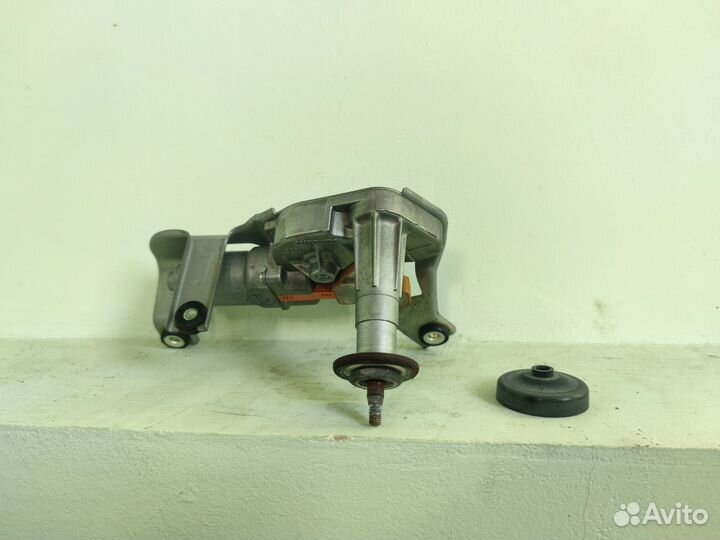 Мотор заднего дворника honda CR-V 3