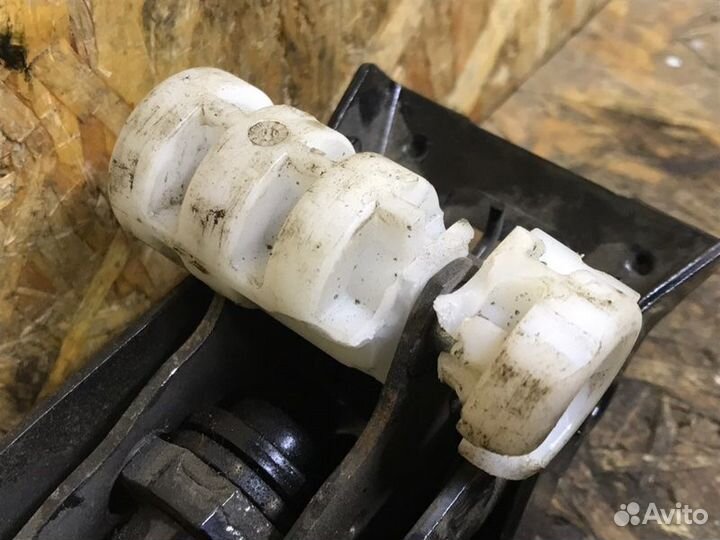 Домкрат Audi A7 4G 3.0 2011