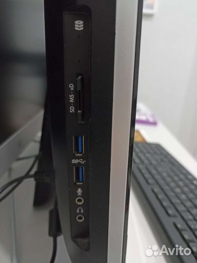 Моноблок HP pavilion 20 ALL in one PC