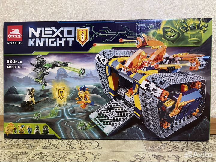 Конструктор Nexo мобильный арсенал Акселя 10819