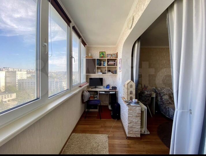 2-к. квартира, 60 м², 9/9 эт.