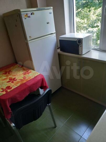 2-к. квартира, 40 м², 3/5 эт.