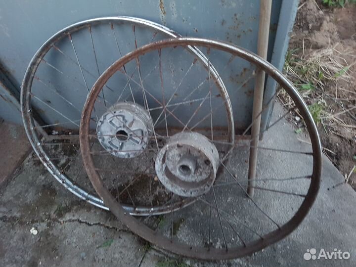 Колёса для мопеда 