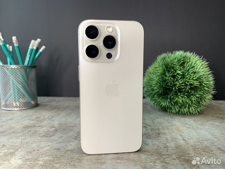 iPhone 15 Pro, 256 ГБ