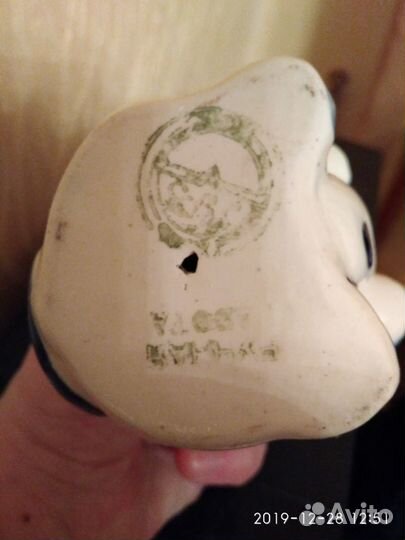 Фигурка собака высота 13см