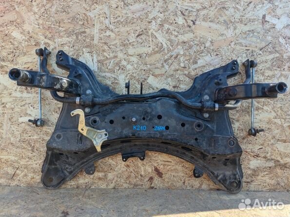 Подрамник передний Toyota Corolla e 210