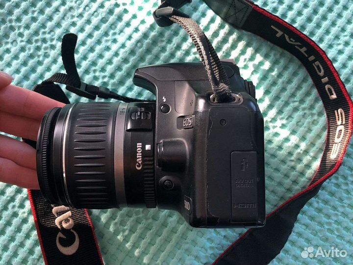 Зеркальный фотоаппарат