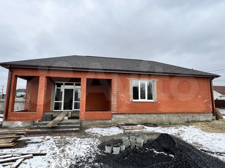 Дом 100 м² на участке 5 сот.