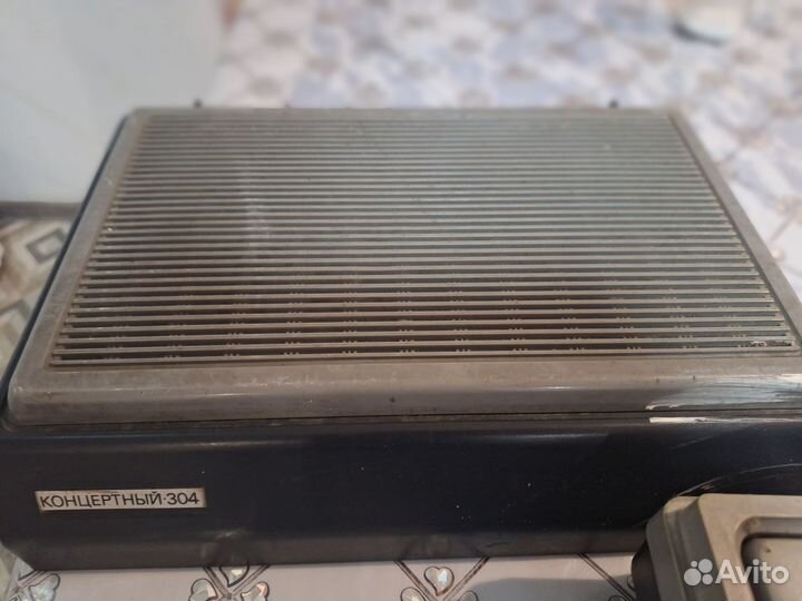 Проигрыватель виниловых пластинок СССР