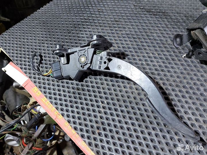 Педаль Газа для Mitsubishi Lancer X