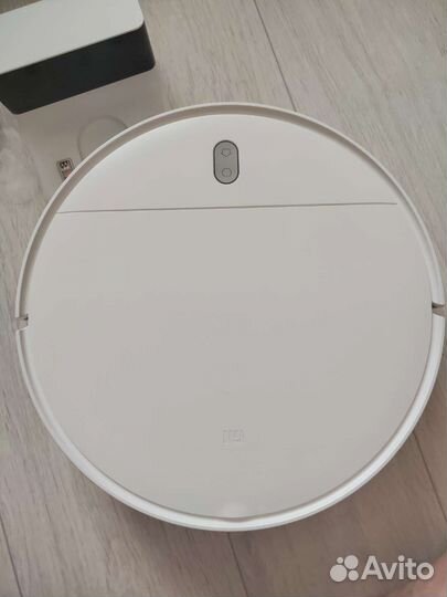 Робот пылесос Xiaomi Mop Essential моющий