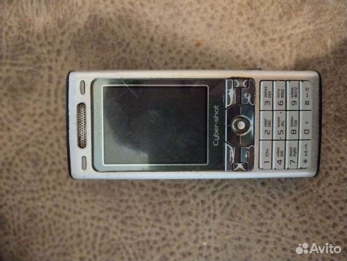 Телефон sony ericsson