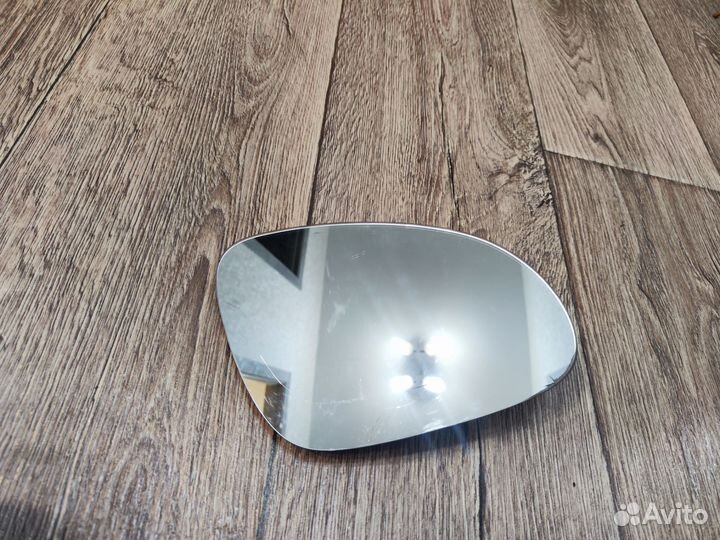 Зеркальный элемент volkswagen jetta, Golf