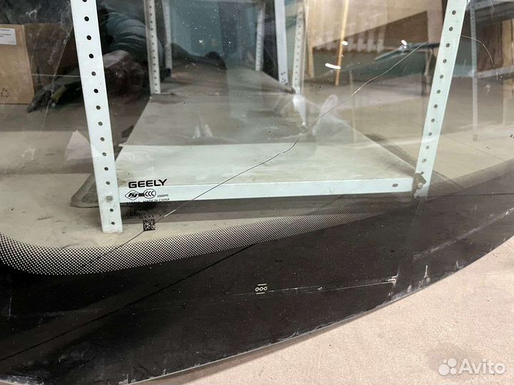 Стекло лобовое geely tugella