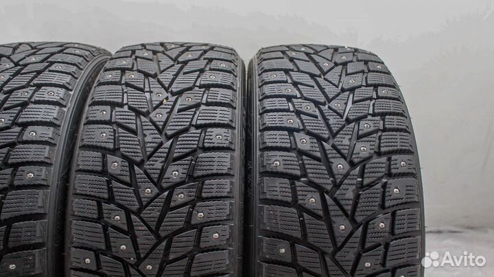 Dunlop SP Winter Ice 02 245/40 R20 99T