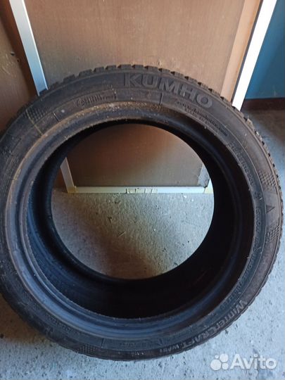 Kumho WinterCraft WP51 215/45