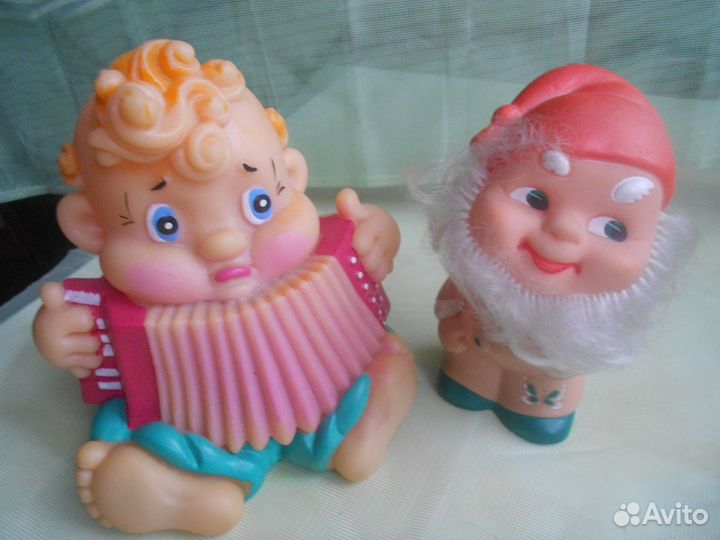 Игрушки резиновые