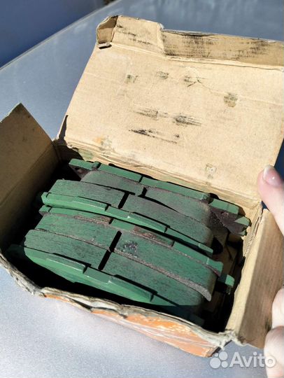 Тормозные колодки nisshinbo