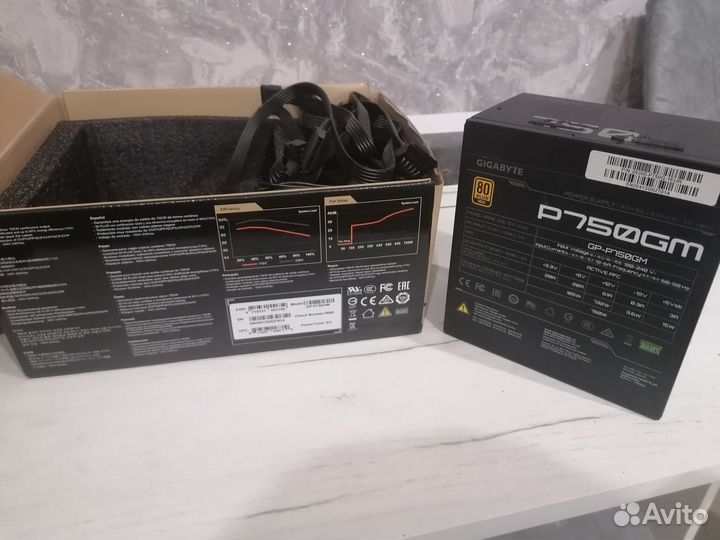 Блок питания gigabyte p750gm