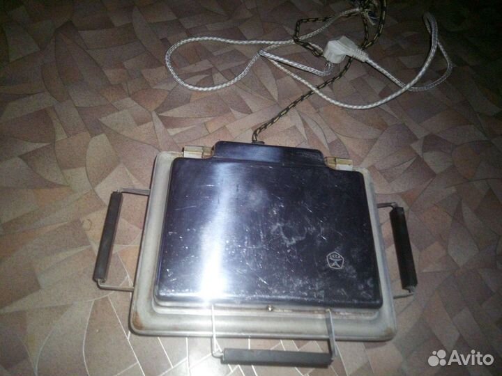 Вафельница СССР электрическая