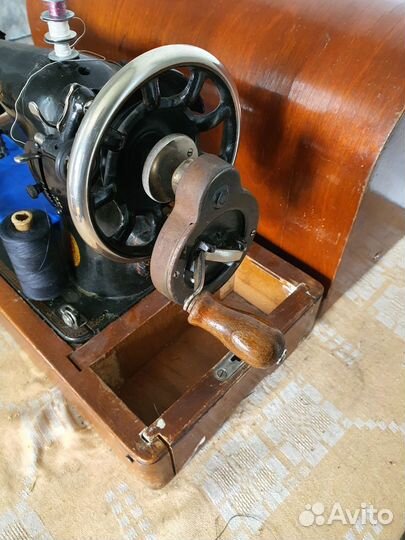 Швейная машинка