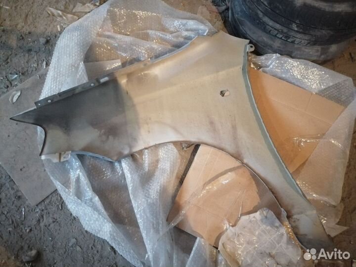 Крыло переднее правое Chevrolet Aveo T200