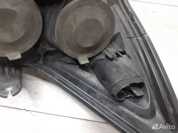 Фара левая Ford Focus 2