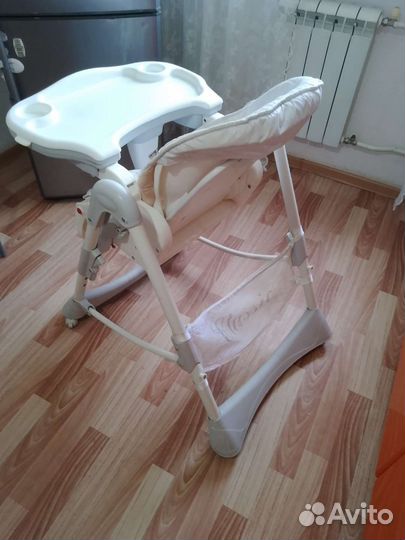 Стул для кормления