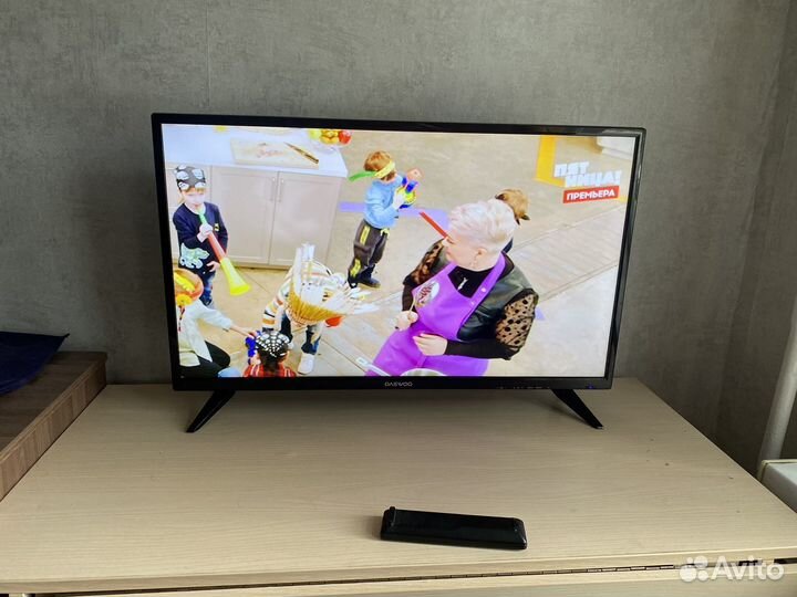 Телевизор 32 дюйма