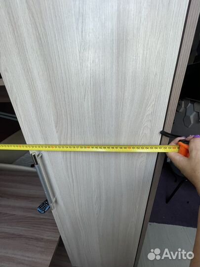 Письменный стол с полками