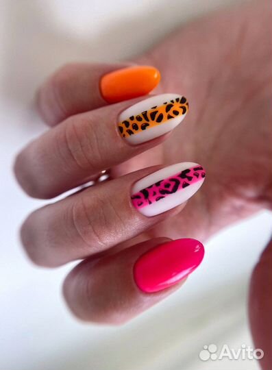 Маникюр и педикюр