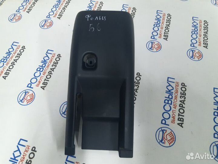 Кожух рулевой колонки Volkswagen Passat