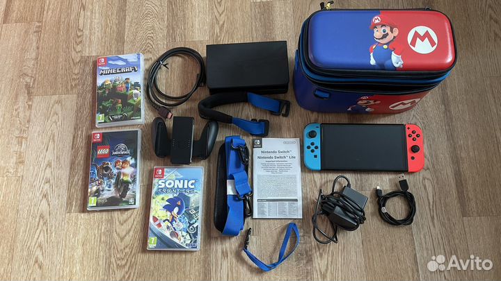 Игровая приставка Nintendo switch oled