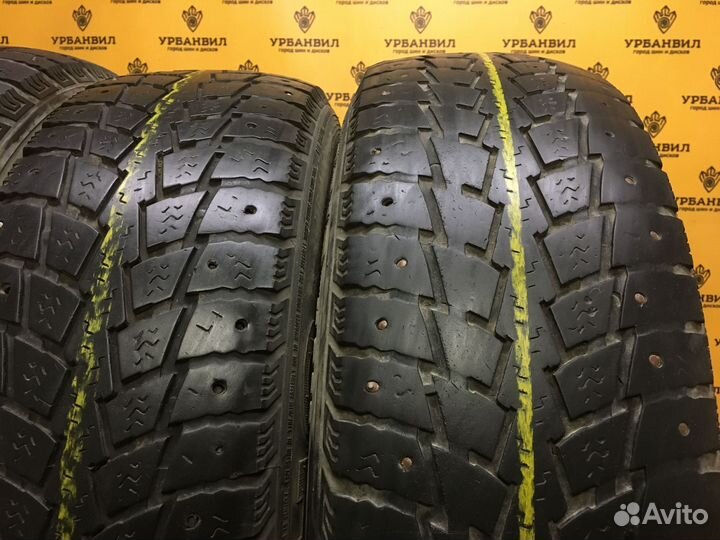 Kumho Power Grip KC11 215/70 R15 109Q