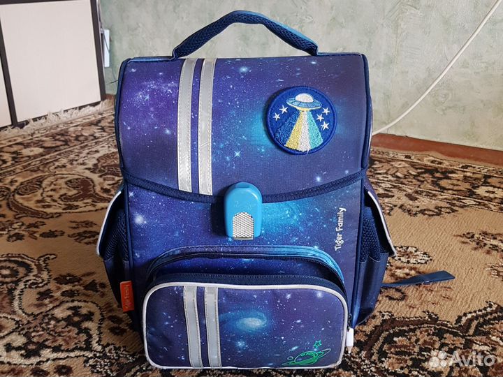 Школьный рюкзак