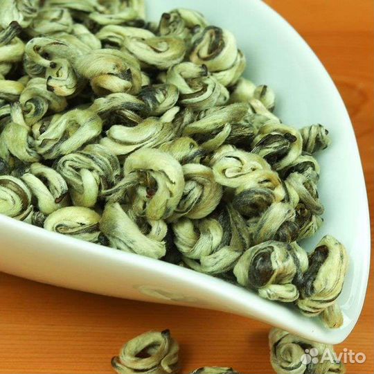 Би Ло Чунь Изумрудные Спирали