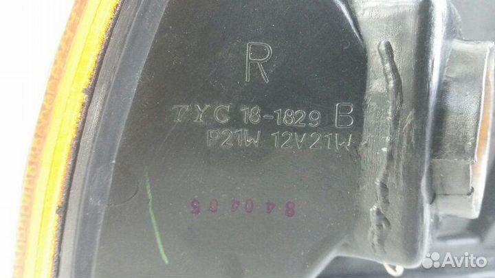 Габарит правый Nissan Sunny B13 1990