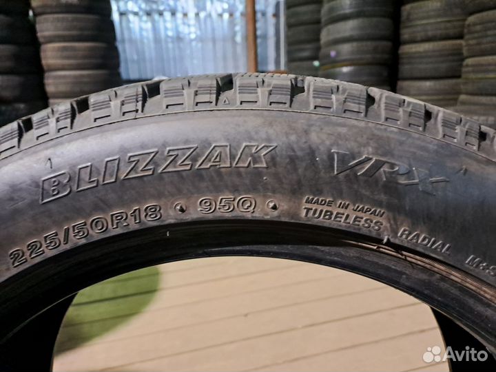 Bridgestone Blizzak VRX 225/50 R18 95Q