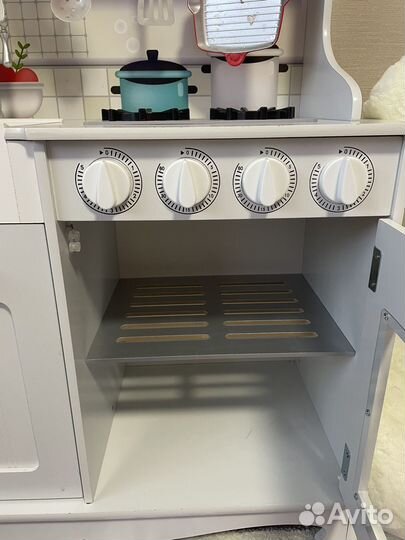 Детская деревянная кухня