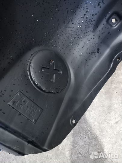 Подкрылок передний правый Лада Веста 2015 - н. в