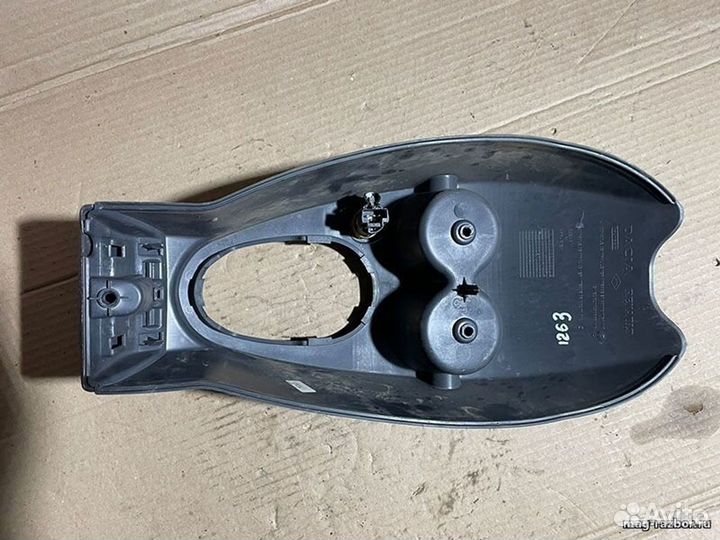 Консоль Renault Logan I передняя