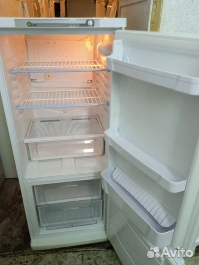 Холодильник бу indesit